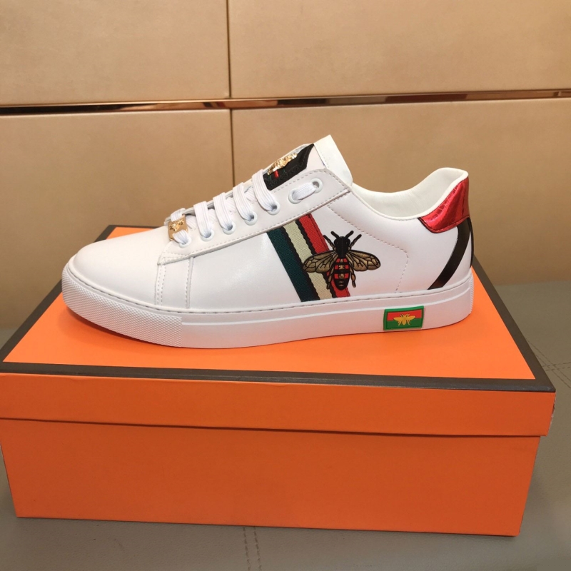G*u*i casual shoes